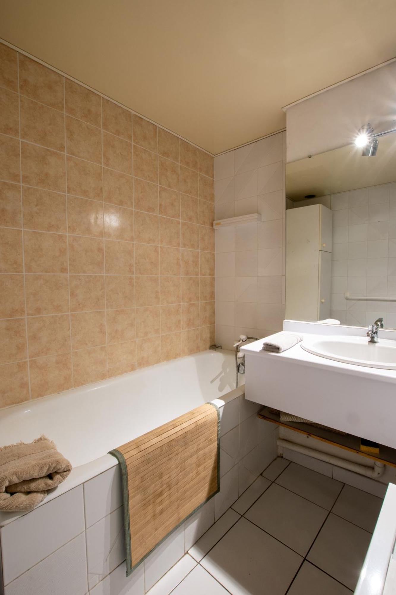 Ferienwohnung Renne - Vue Imprenable Sur Le Rhone Arles Exterior foto